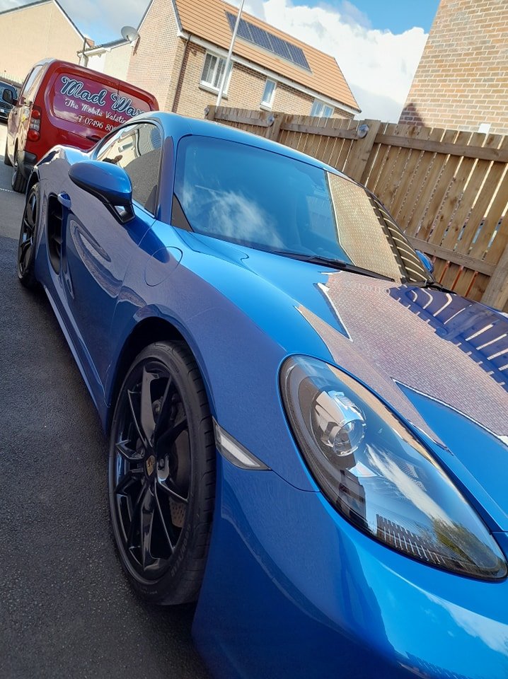 Mad-Wax-Mobile-Valeting-Co-2