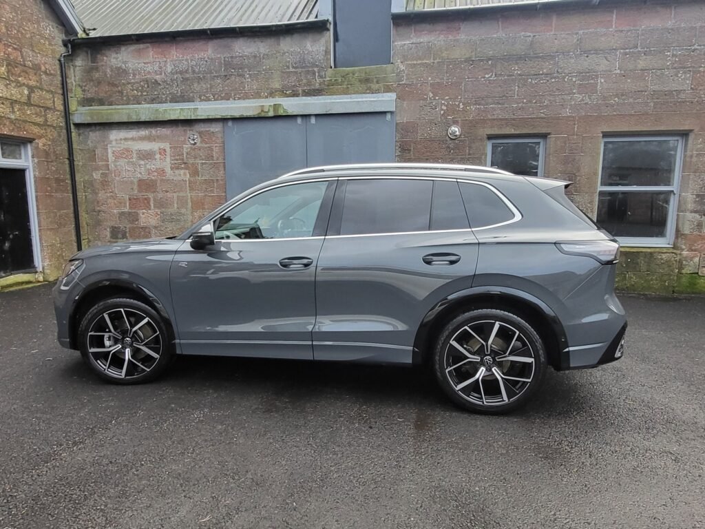 On-The-Move-Mobile-Car-Valeting-2