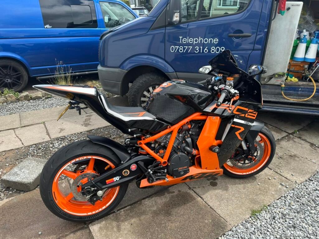 Pitstop-Mobile-Valeting-1