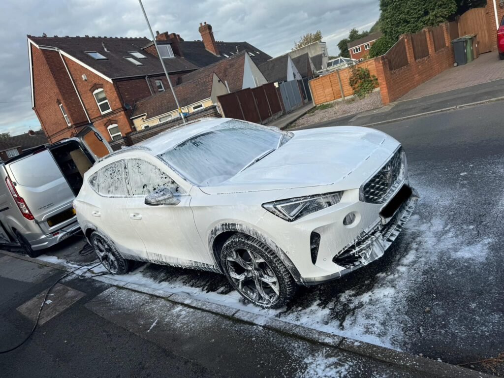 AJS-Mobile-Valeting-5