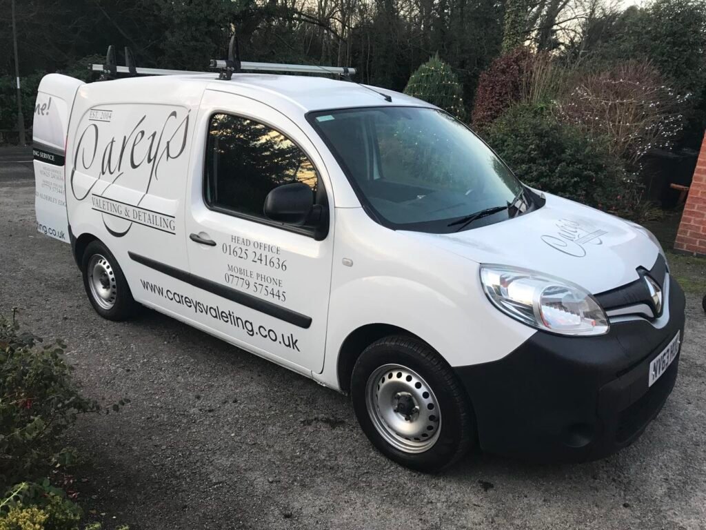 Careys-Prestige-Valeting-1