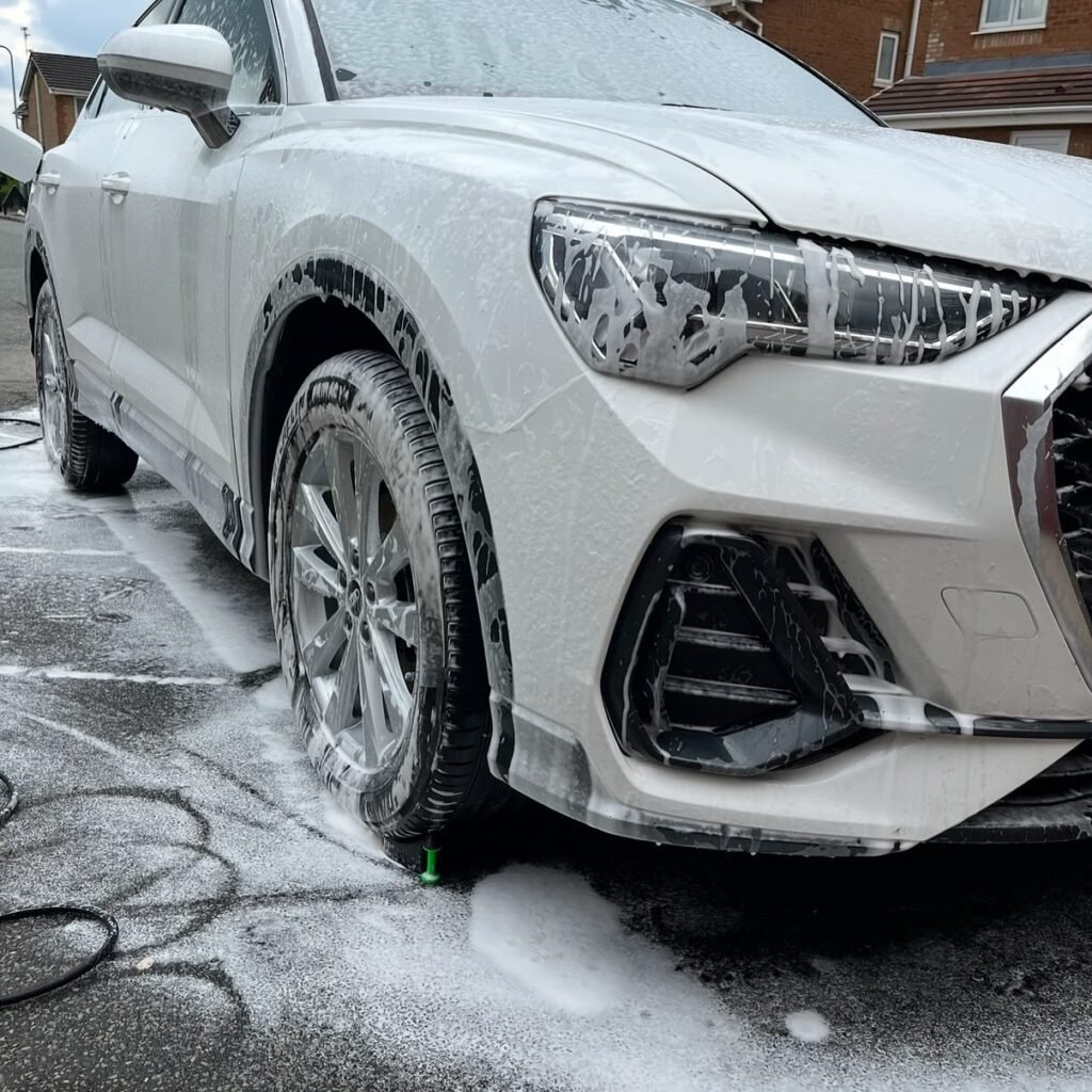 Dirty-Motors-Valeting-1