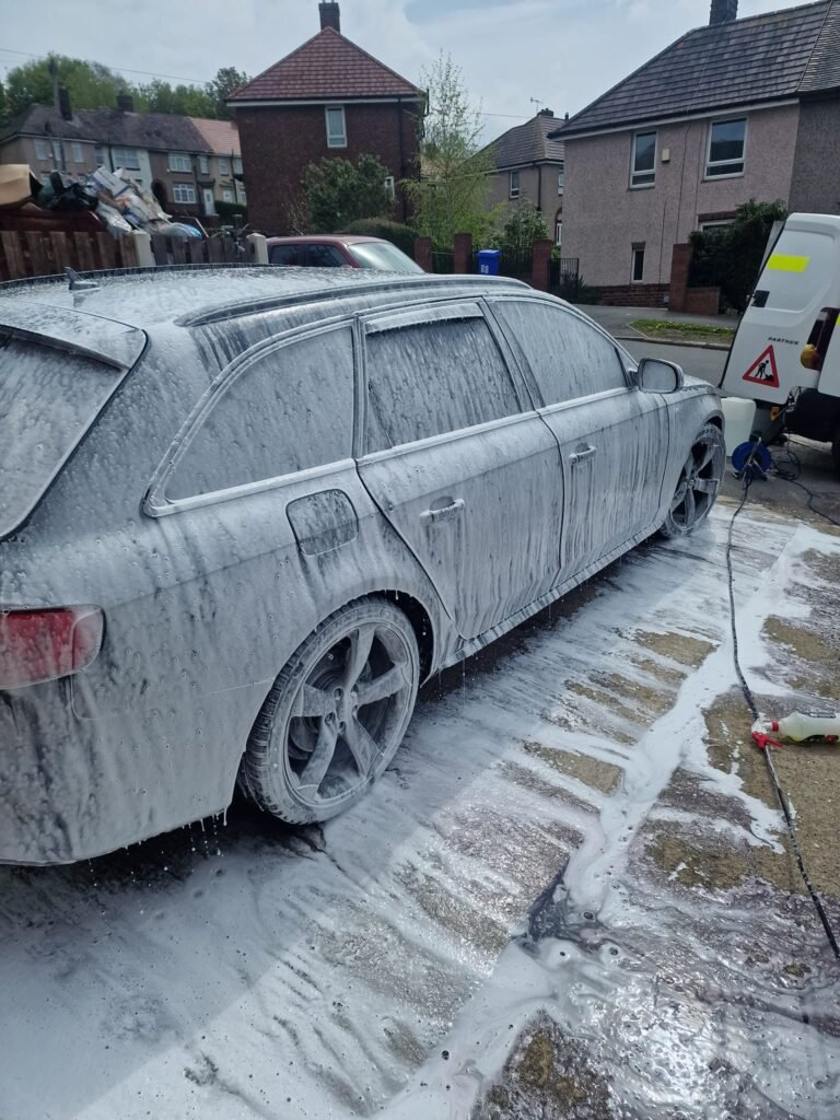 Fauvels-Mobile-Valeting-2