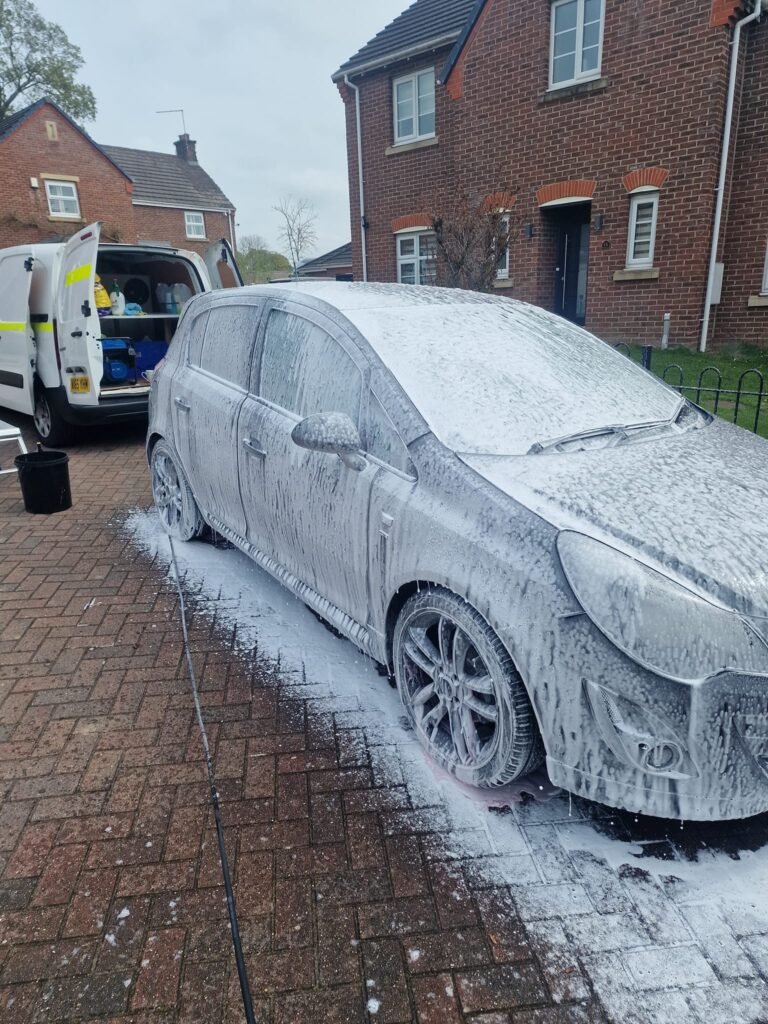 Fauvels-Mobile-Valeting-4