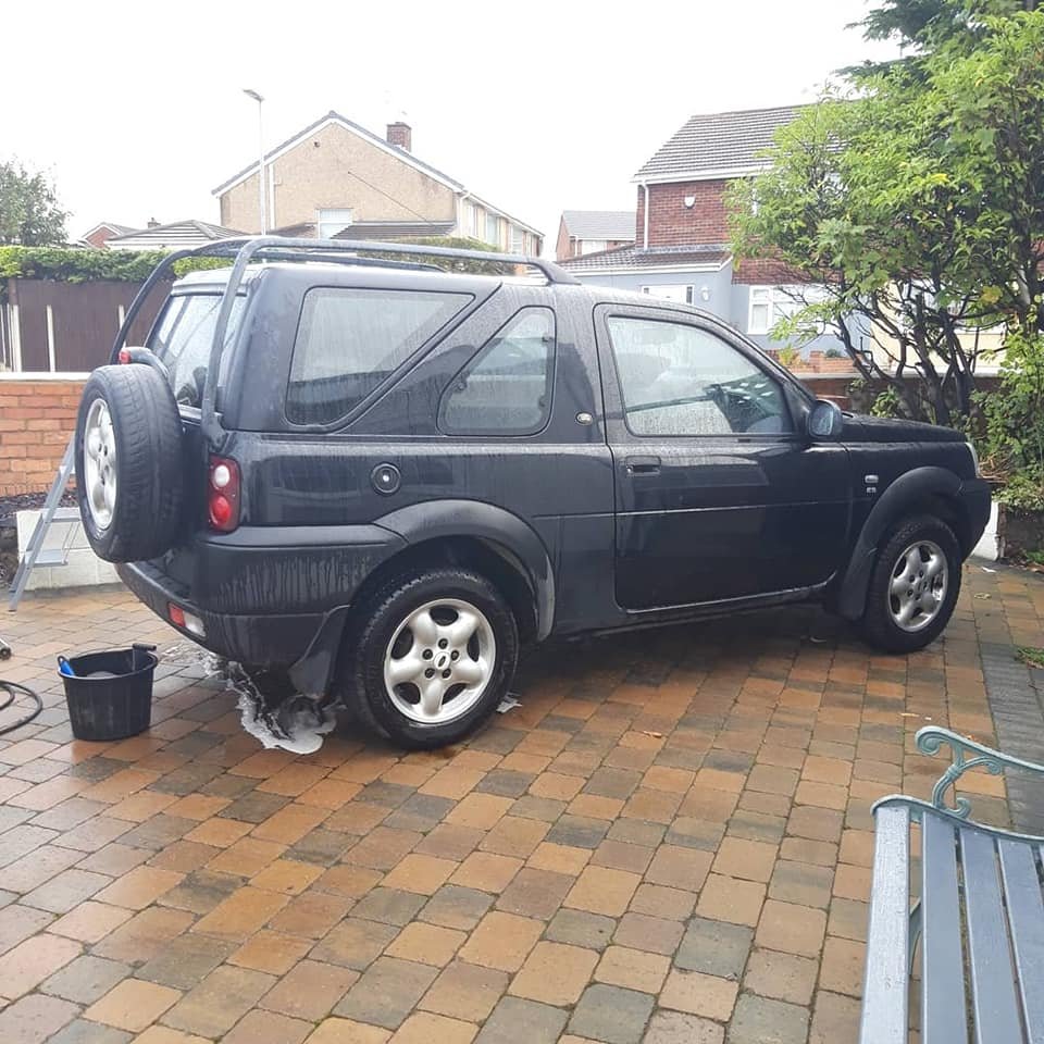 JM-Mobile-Car-Valeting-2