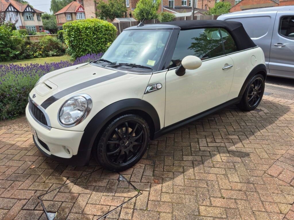 Lomax-Valeting-Detailing-2