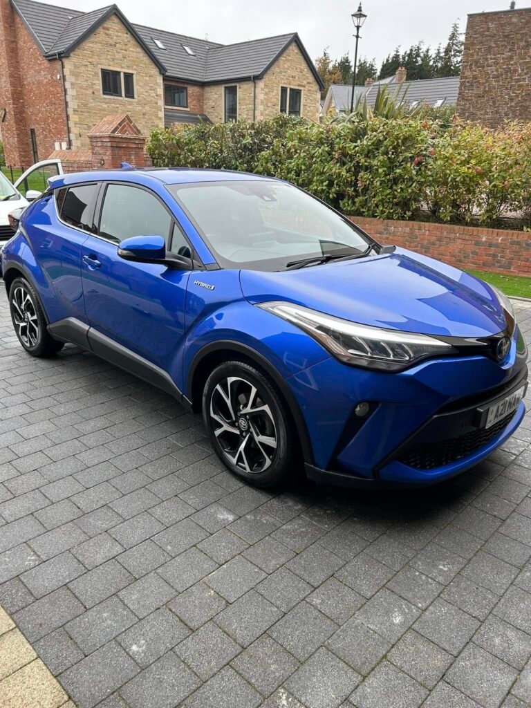 Mark-Hayton-Valeting-2