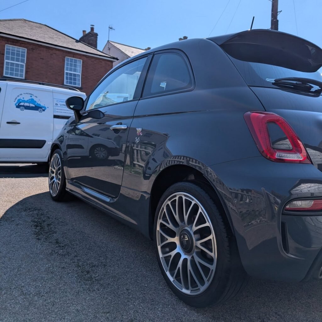 Mikes-Mobile-Car-Wash-Valeting-2