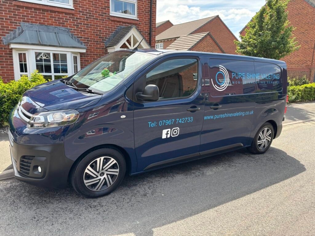 Pure-Shine-Valeting-1