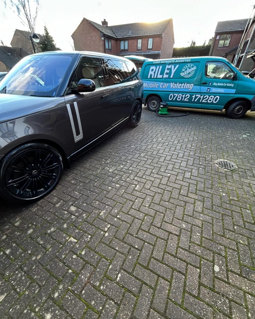 Riley-Mobile-Car-Valeting-1