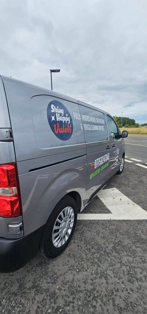 Shiny-Happy-Valets-2