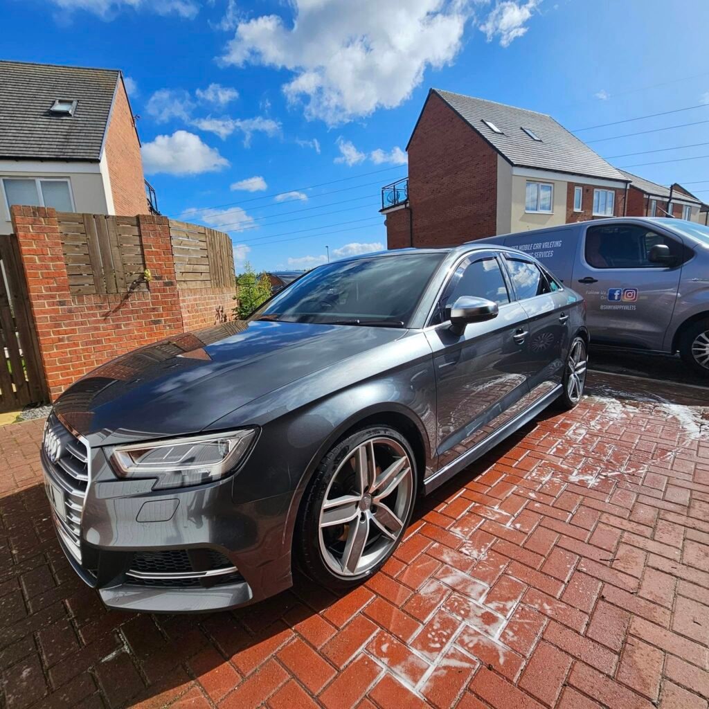 Shiny-Happy-Valets-3