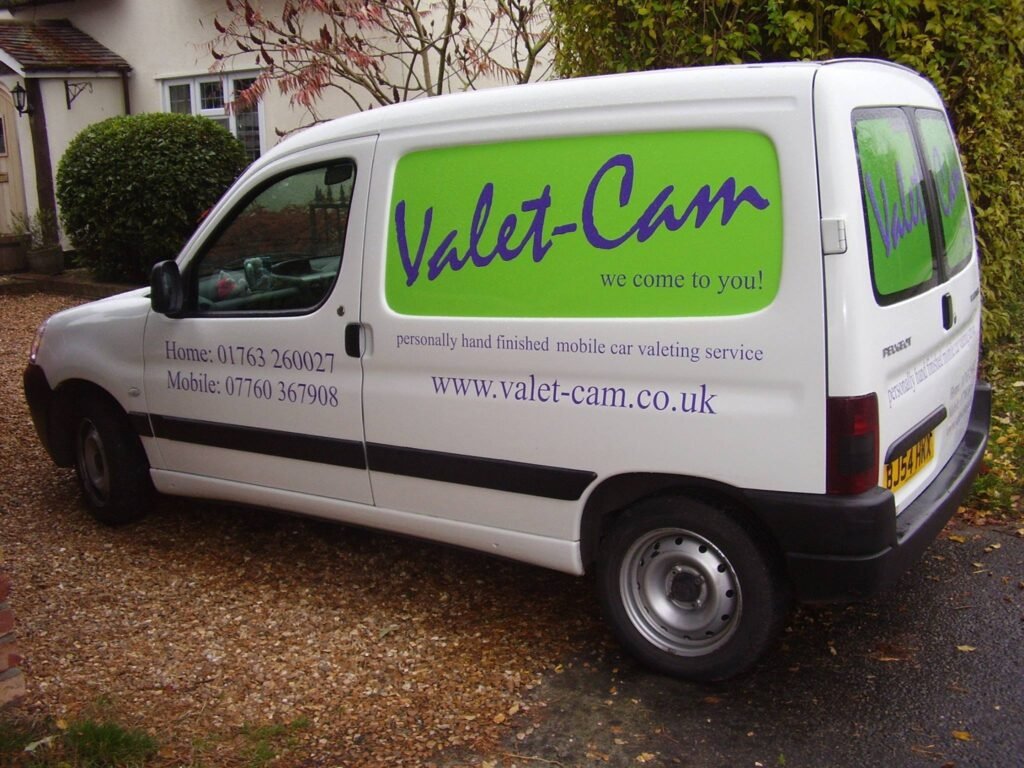 Valet‑Cam-Mobile-Valeting-4