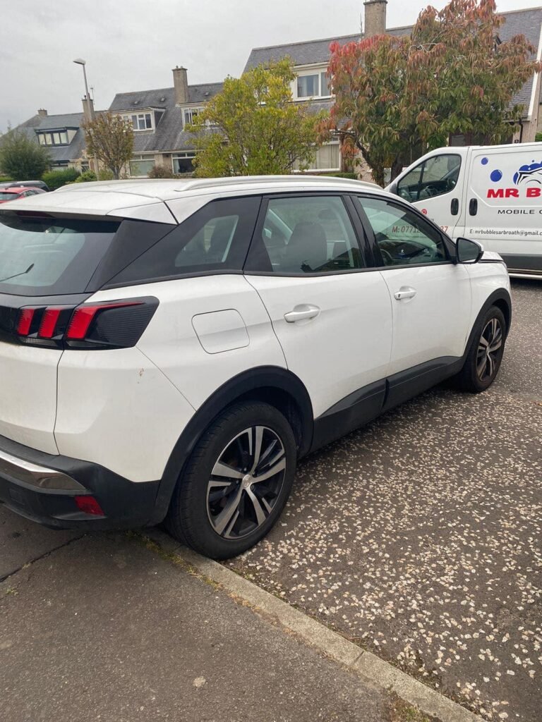 Mr.-Bubbles-Mobile-Carwash-Valeting-5yh66