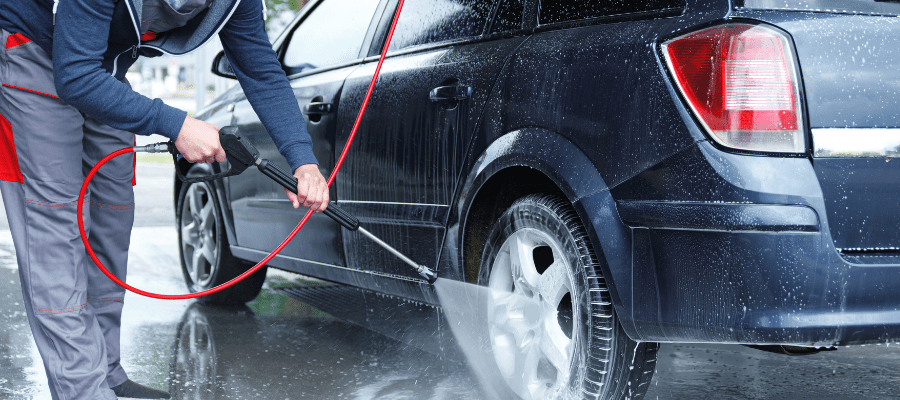 The Pros and Cons of Mobile Valeting—Is It Worth It in 2025?